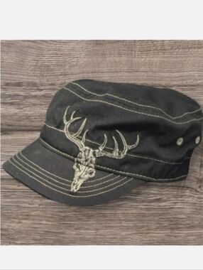 WOMEN'S "BUCK SKULL" LADIES FIT CAP